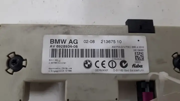 BMW 3 E90 E91 (2005 - 2012) 692893408 Усилитель антенны — фото 3