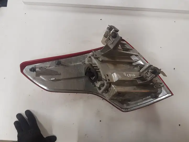 Citroen C4 I Picasso (2006 - 2013) 9653547480 Задний фонарь в кузове — фото 3