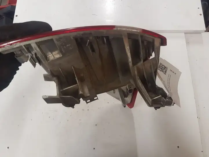 Citroen C4 I Picasso (2006 - 2013) 9653547580 Задний фонарь в кузове — фото 4