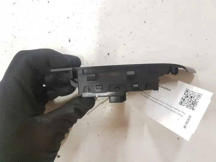 Opel Astra J (2009 - 2012) 13305011 Кнопка стеклоподъемников — фото 3