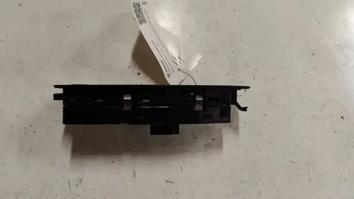BMW 3 F30 F35 F31 (2012 - 2018) 920711002 Блок кнопок стеклоподъемников — фото 2
