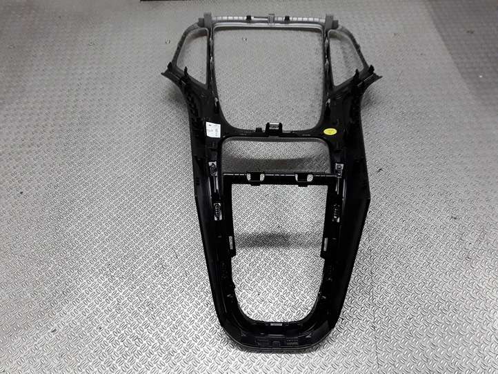 Opel Astra (2009 - 2012)  13349237 Отделка контроля климата / контроля печки
