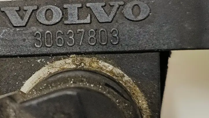 Volvo V70 (2007 - 2013) 30637803 Датчик коленвала — фото 7