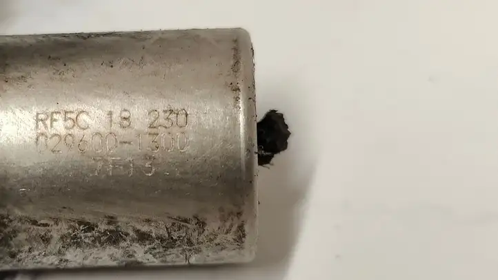 Mazda 6 (2005 - 2007) RF5C18230 Датчик коленвала — фото 6