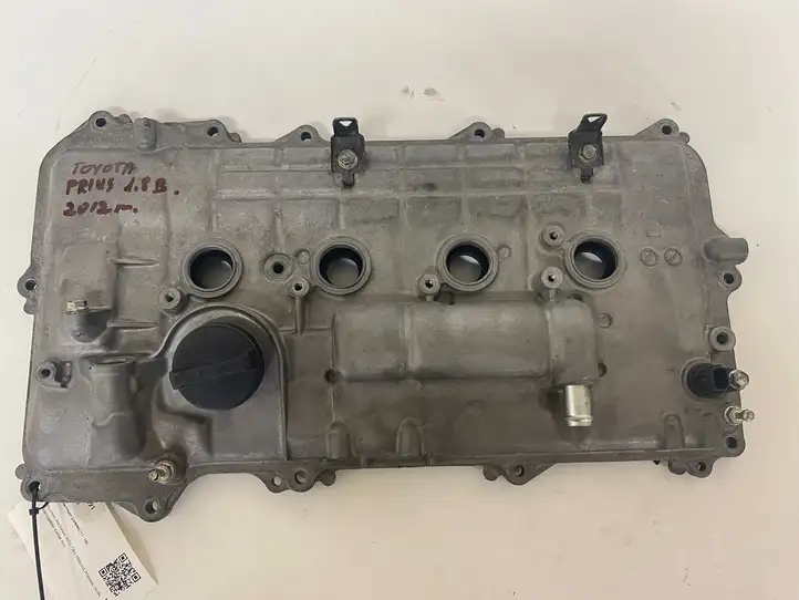 Toyota Prius+ (ZVW40) (2011 - 2018) Крышка головки блока цилиндров — фото 6