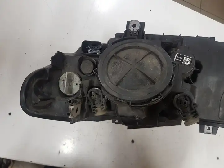 BMW 3 F30 F35 F31 (2012 - 2018) 7211200000 Передняя фара — фото 7