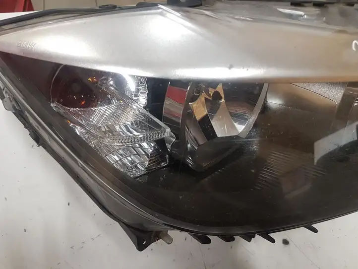 BMW 3 F30 F35 F31 (2012 - 2018) 7211200000 Передняя фара — фото 10