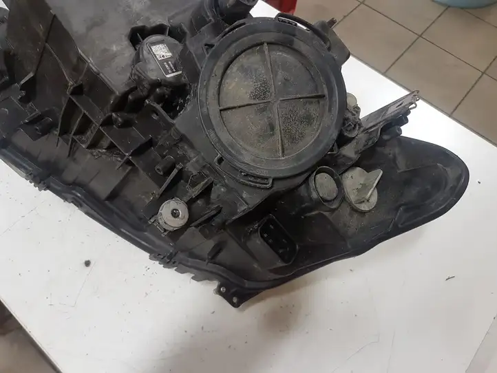 BMW 3 F30 F35 F31 (2012 - 2018) 7211200000 Передняя фара — фото 13