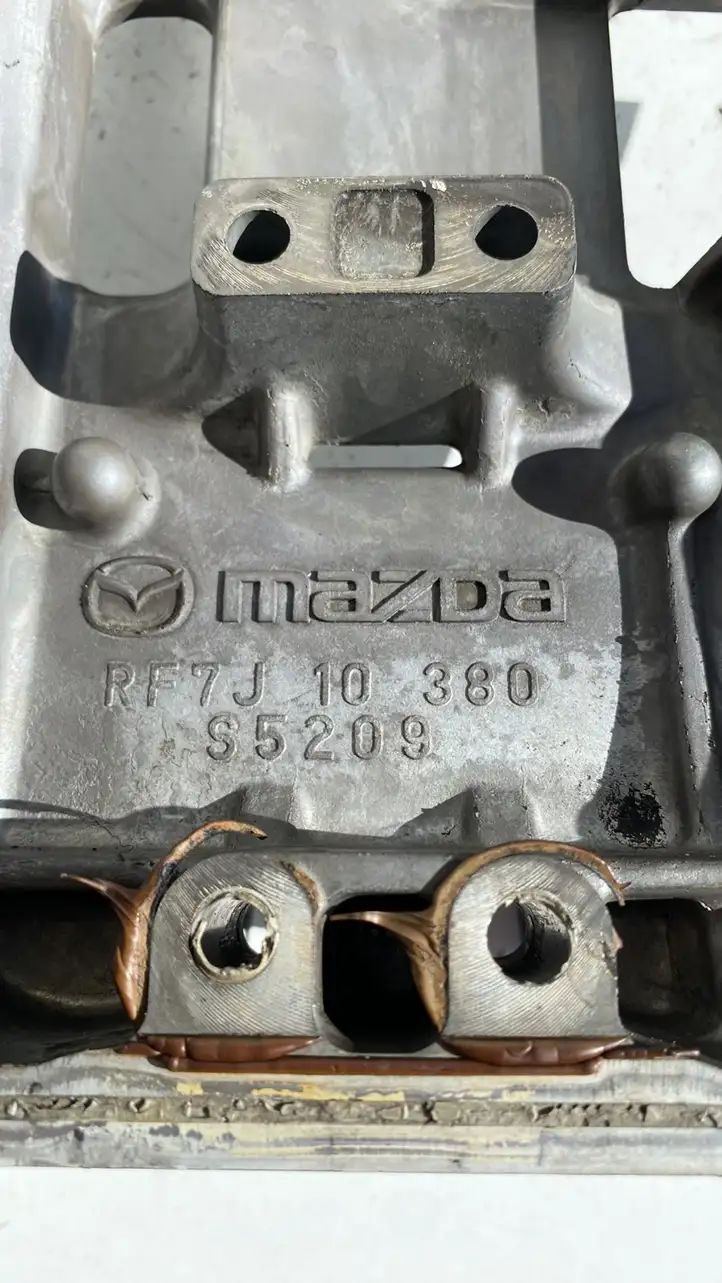 Mazda 5 (2005 - 2010) RF7J10380 Картер двигателя — фото 6