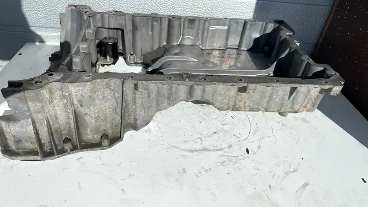 Mercedes-Benz E W211 (2002 - 2009) R6420140902 Картер двигателя — фото 4