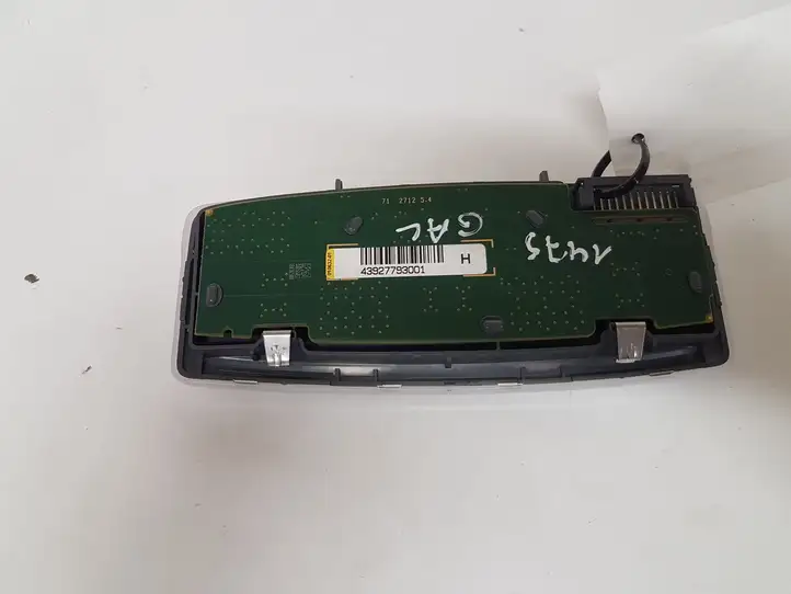 BMW 3 F30 F35 F31 (2012 - 2018) 43927793001 Передняя подсветка — фото 12