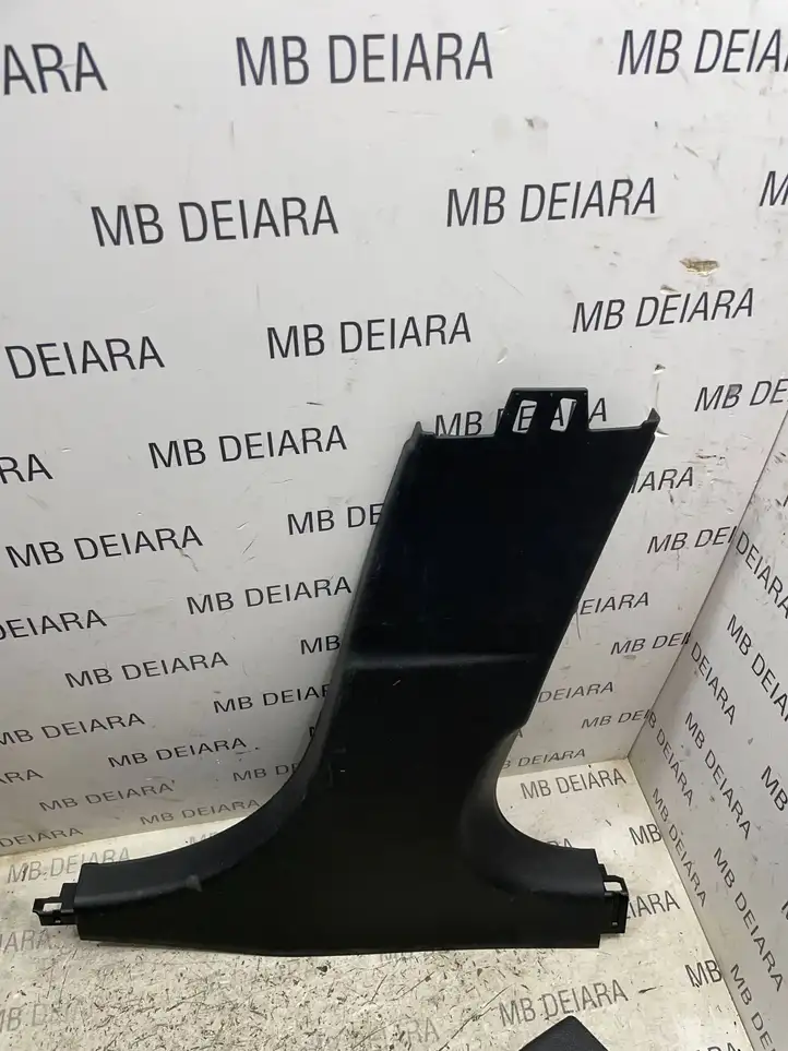BMW 3 G20 G21 (2019 - ) 7433244 Нижняя обшивка стойки B — фото 1