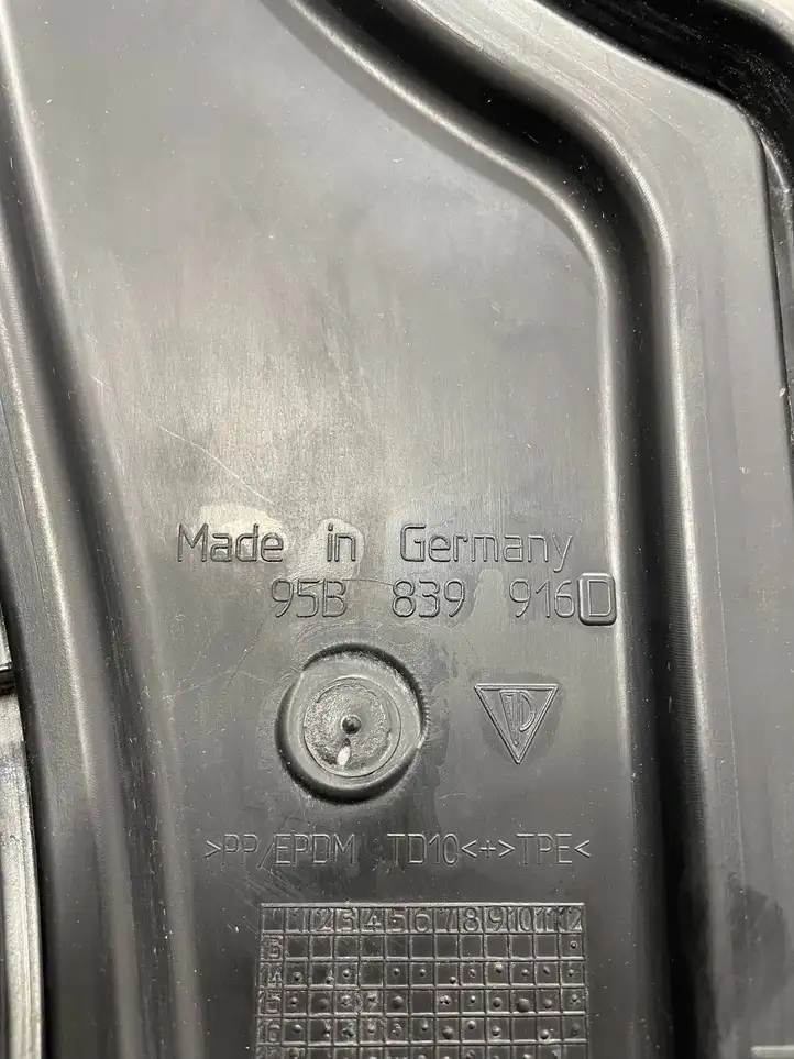 Porsche Macan (95B) (2014 - 2018) 95B839916C Прочие детали салона — фото 2
