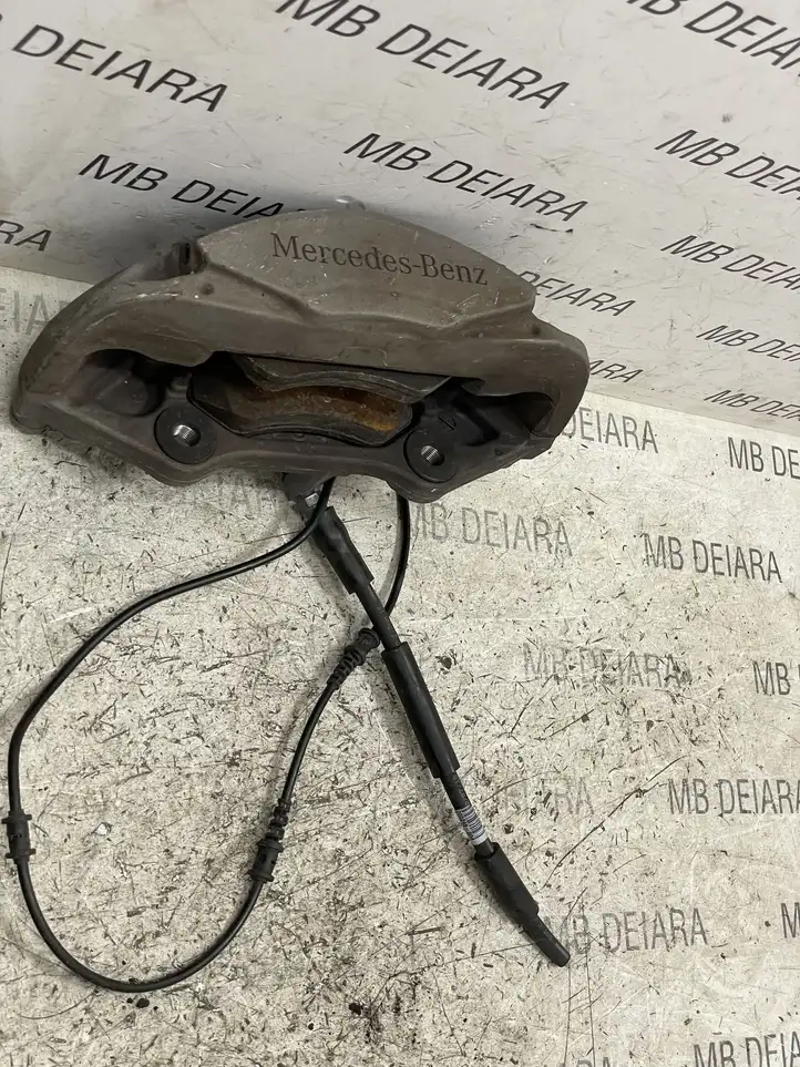 Mercedes-Benz C W205 (2014 - 2021) 19A0222627R Тормозной суппорт передний — фото 1