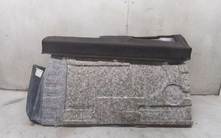 Mitsubishi Grandis (2003 - 2012)  MR962044XA  Коврик багажника