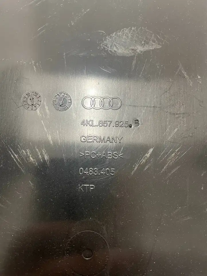 Audi e-tron (2018 - ) 4KL857925B Прочие детали салона — фото 3
