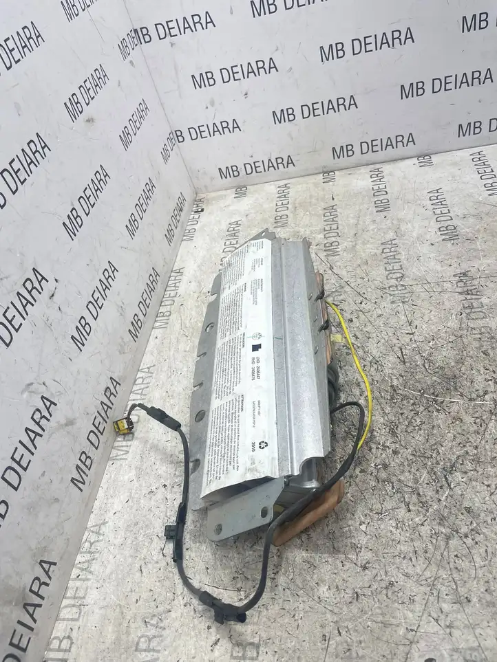 BMW 5 G30 G31 (2016 - ) 2406476 Подушка безопасности пассажира — фото 1