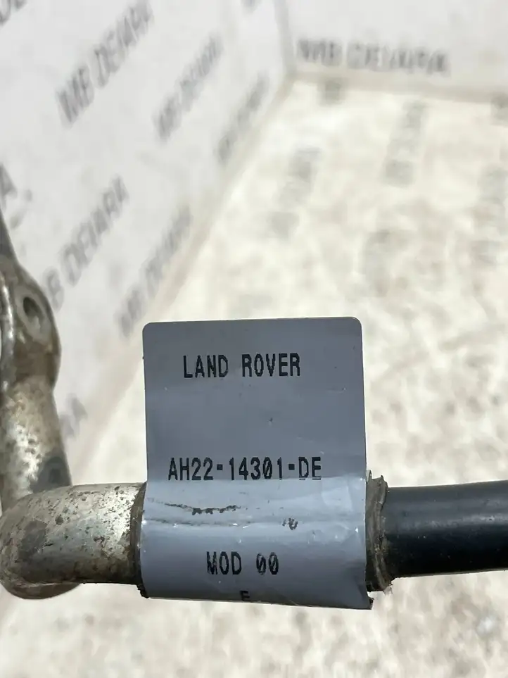 Land Rover Range Rover Sport L494 (2013 - 2017) AH2214301DE Минусовой провод аккумулятора — фото 2