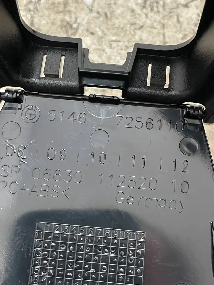BMW 3 F30 F35 F31 (2012 - 2018) 7256110 Заглушка ISOFIX — фото 3