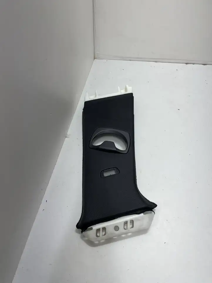BMW 3 F30 F35 F31 (2012 - 2018) 7220998 Прочие детали салона — фото 2