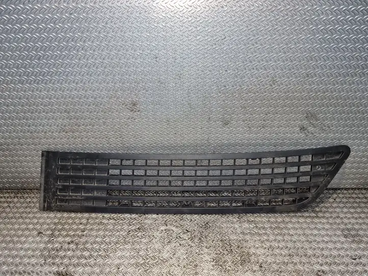 Volkswagen Crafter (2006 - 2016) 9068360618 Решетка радиатора — фото 1