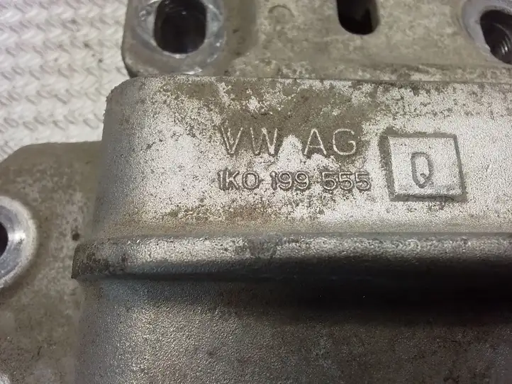 Volkswagen Caddy (2004 - 2010) 1K0199555 Опора двигателя — фото 2