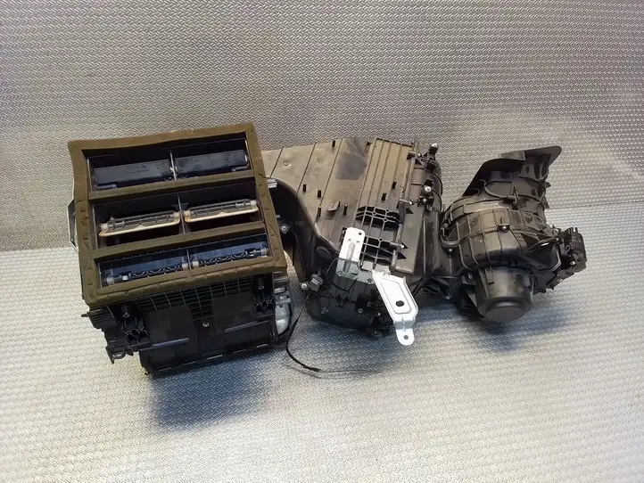 Volkswagen Transporter - Caravelle T5 (2009 - 2015) 7H1819095 Комплект системы вентиляции салона — фото 9