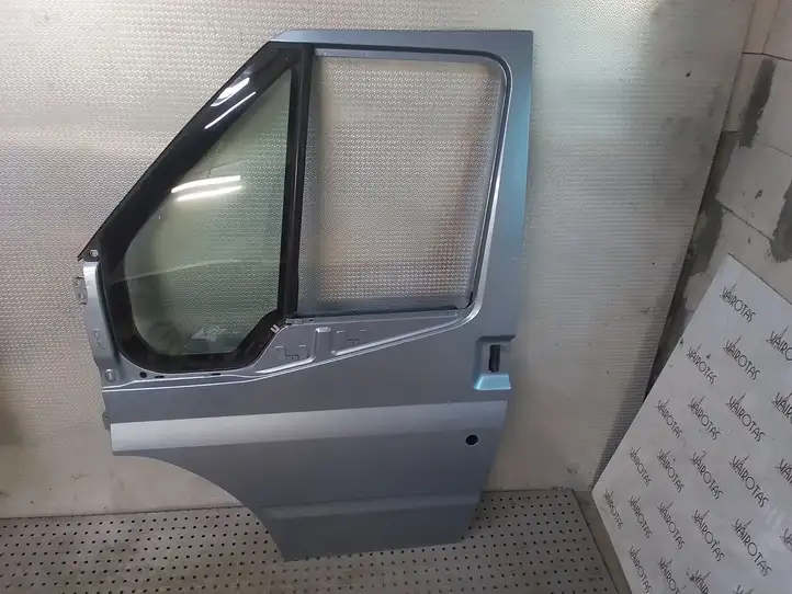Ford Transit (2006 - 2013) Дверь — фото 1