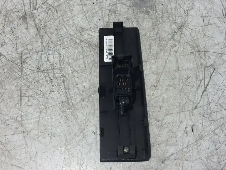 Nissan Navara D40 (2004 - 2015) 809605X05A Блок кнопок стеклоподъемников — фото 6