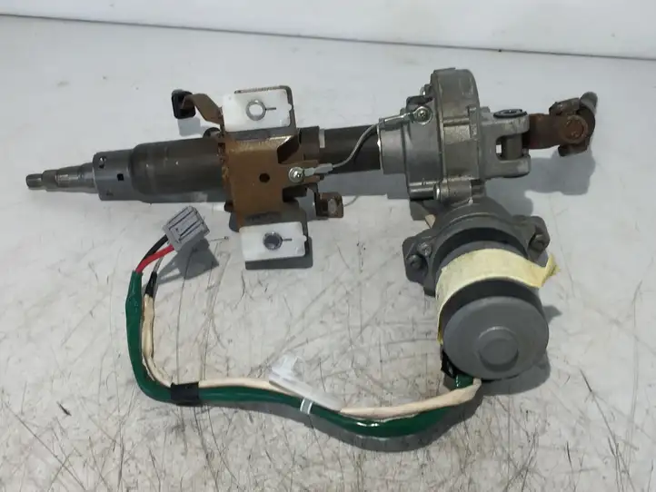 Toyota Yaris (2009 - 2012) JJ002004292 Насос гидроусилителя руля — фото 5
