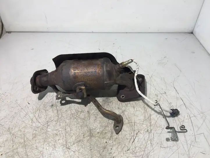 Toyota Yaris (2012 - 2014) 894650H030 Катализатор / DPF / FAP — фото 1