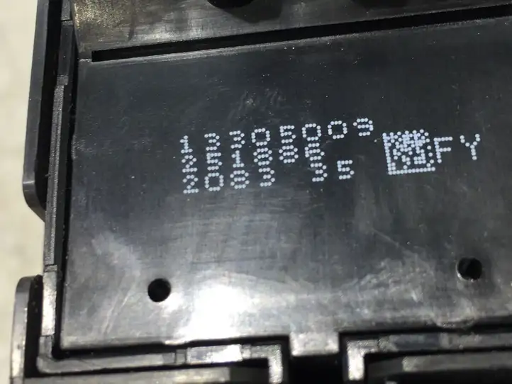 Opel Mokka (2012 - 2016) 95025521 Кнопка стеклоподъемников — фото 5