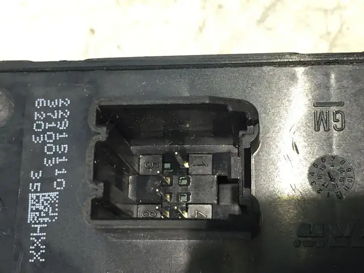 Opel Mokka (2012 - 2016) 22915110 Кнопка стеклоподъемников — фото 3