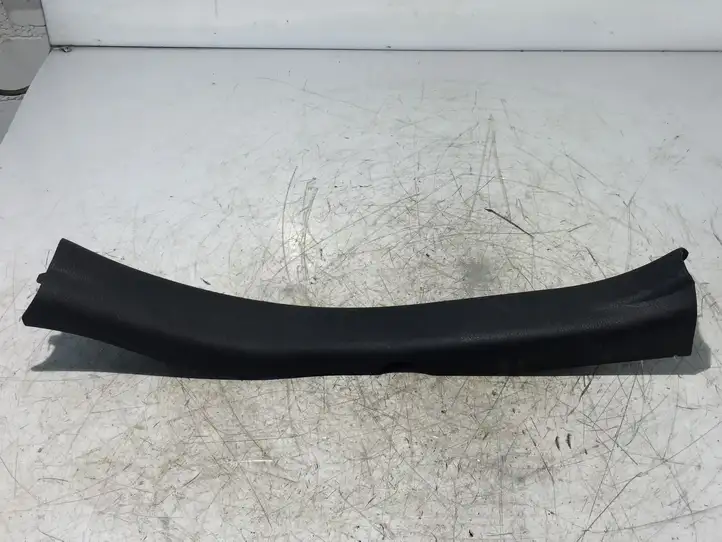 Toyota Yaris (2014 - 2019) 679180D140 Внутренняя отделка заднего порога — фото 1