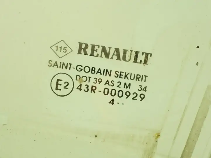 Renault Laguna II (2001 - 2005) AS2 Стекло задней двери — фото 2