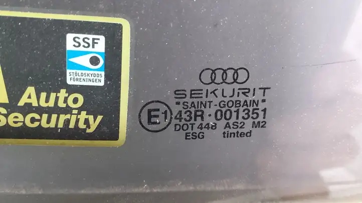 Audi A4 S4 B6 8E 8H (2000 - 2006) Стекло задней двери — фото 2