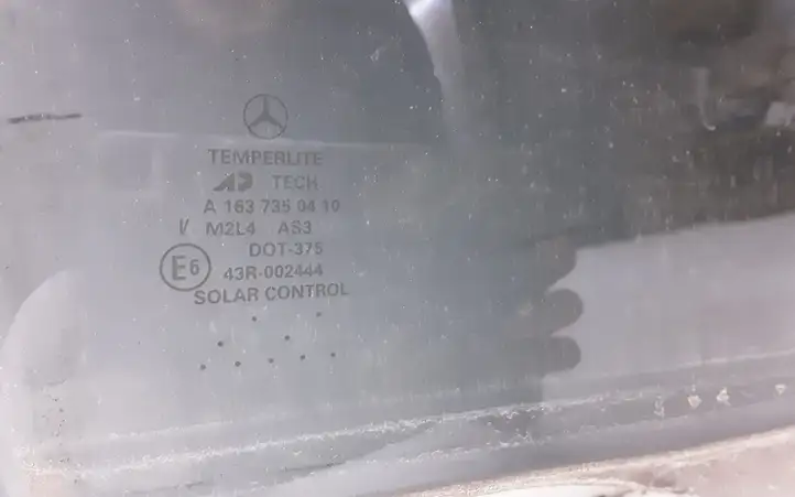 Mercedes-Benz ML W163 (1997 - 2005) 43R002444 Стекло задней двери — фото 2