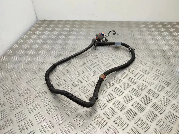 Mercedes-Benz CLA C117,X117,W117 (2013 - 2019) A2465407832 Плюсовой провод аккумулятора — фото 2