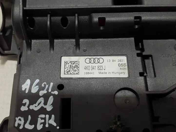 Audi A6 S6 C8 4K (2018 - ) 4K0941823J Плюсовой провод аккумулятора — фото 3
