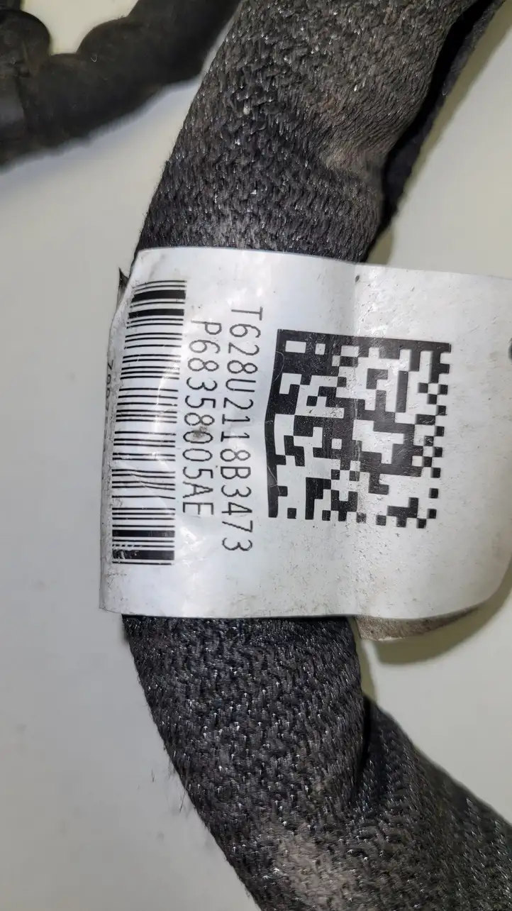 Dodge Ram (2018 - )  P68358005AE Плюсовый провод (аккумулятора)