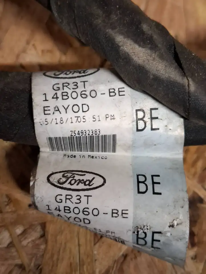 Ford Mustang VI (2015 - ) GR3T14B060BE Плюсовой провод аккумулятора — фото 4