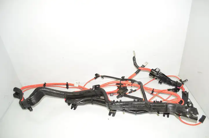 BMW X5 F15 (2013 - 2017) 9381815 Плюсовой провод аккумулятора — фото 2