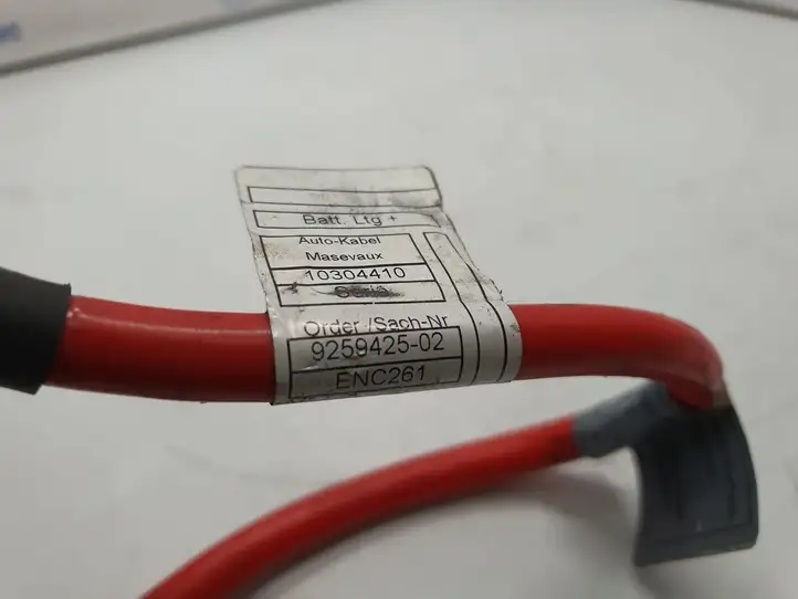 BMW 3 F30 F35 F31 (2012 - 2018) 9259425 Плюсовой провод аккумулятора — фото 2
