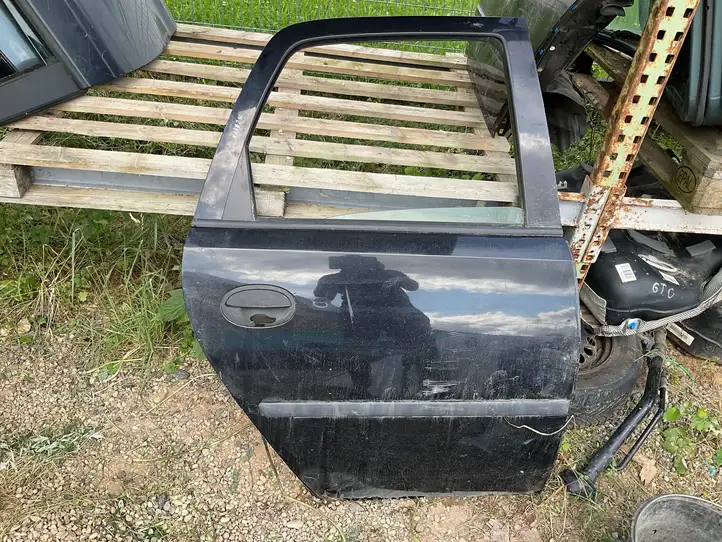 Opel Meriva (2002 - 2006)   Громкоговоритель (громкоговорители) в задних дверях