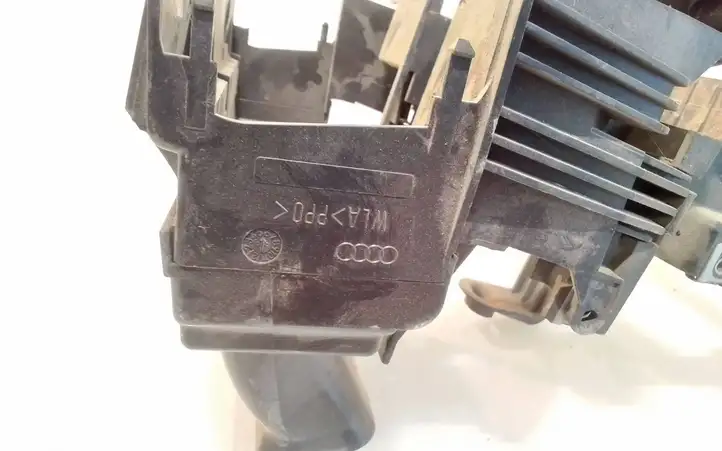 Audi A8 S8 D2 4D (1999 - 2002) 4D0857007 Прочие детали салона — фото 3