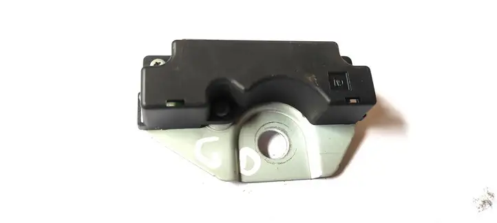 Opel Astra J (2009 - 2012) 13293348ZA Усилитель антенны — фото 2