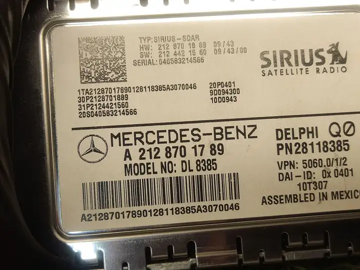 Mercedes-Benz E W212 (2009 - 2016) A2128701789 Усилитель звука — фото 2