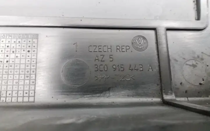 Volkswagen Tiguan (2011 - 2016) 1K0915325B Ящик аккумулятора — фото 6