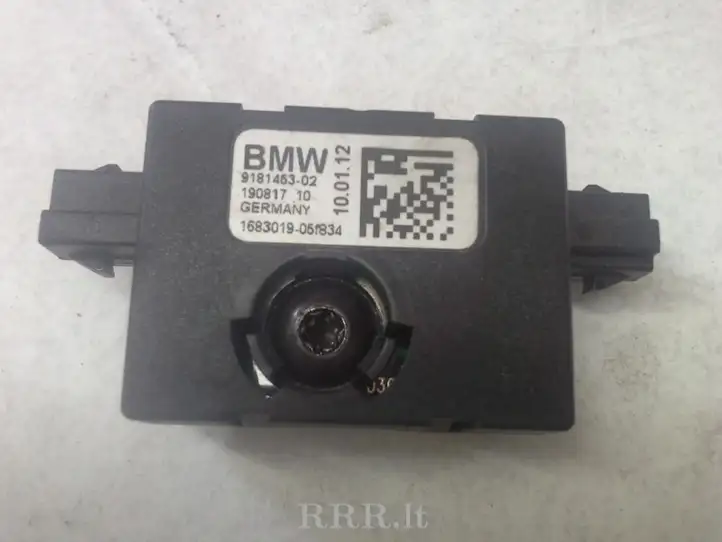 BMW X3 F25 (2010 - 2017) 9181453 Усилитель антенны — фото 1