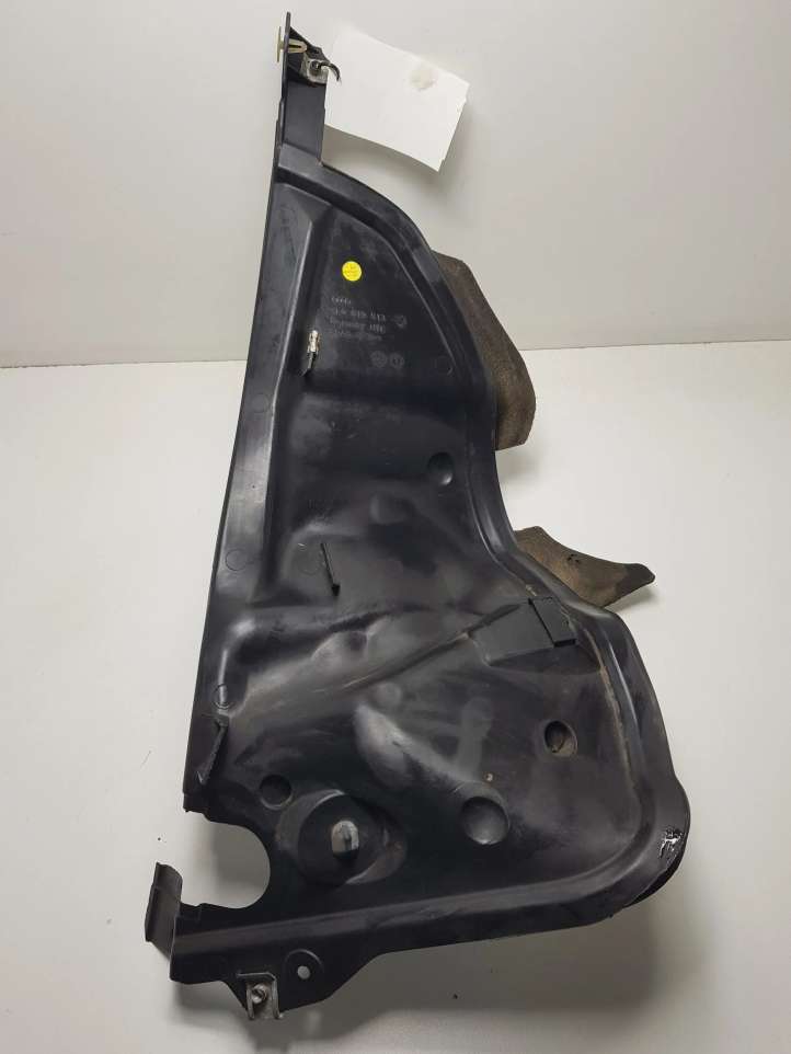 4L0819512 Audi Q7 4L Kita variklio skyriaus detalė